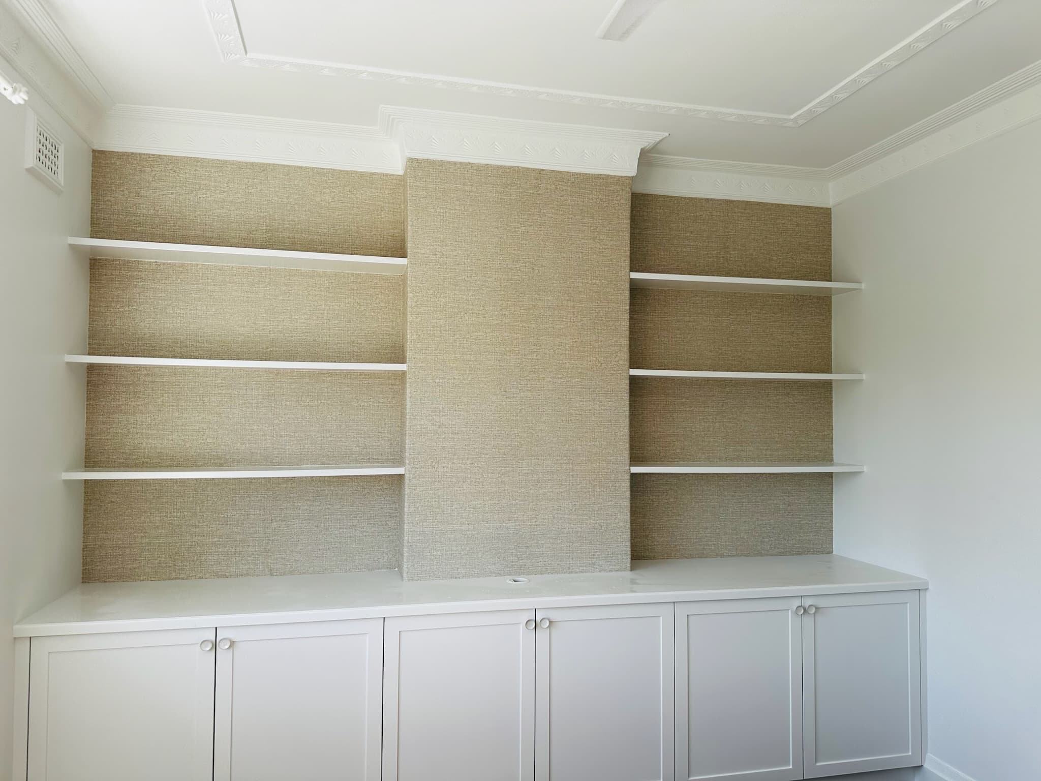 Speciality finish on built-in shelving